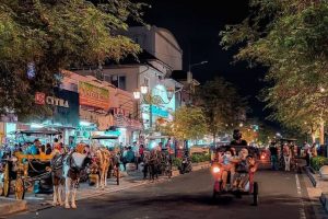 Keistimewaan Jalan Malioboro Yogyakarta