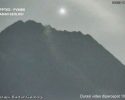 Viral Benda Misterius Bercahaya Melintasi Gunung Merapi, BPPTKG Buka Suara