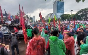 demo cabut Perppu Cipta Kerja