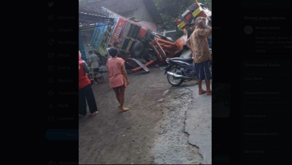 truk terguling di Klaten