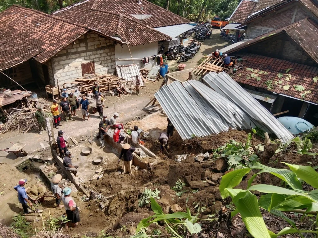 Cuaca Ekstrem di Gunungkidul Sebabkan 9 Titik Longsor